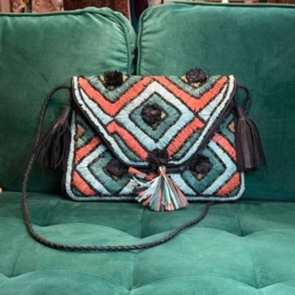 JIBBAN Crossbody Bag Embroidered Flap Tassel Accent Bohemian Purse‎ - Picture 1 of 7